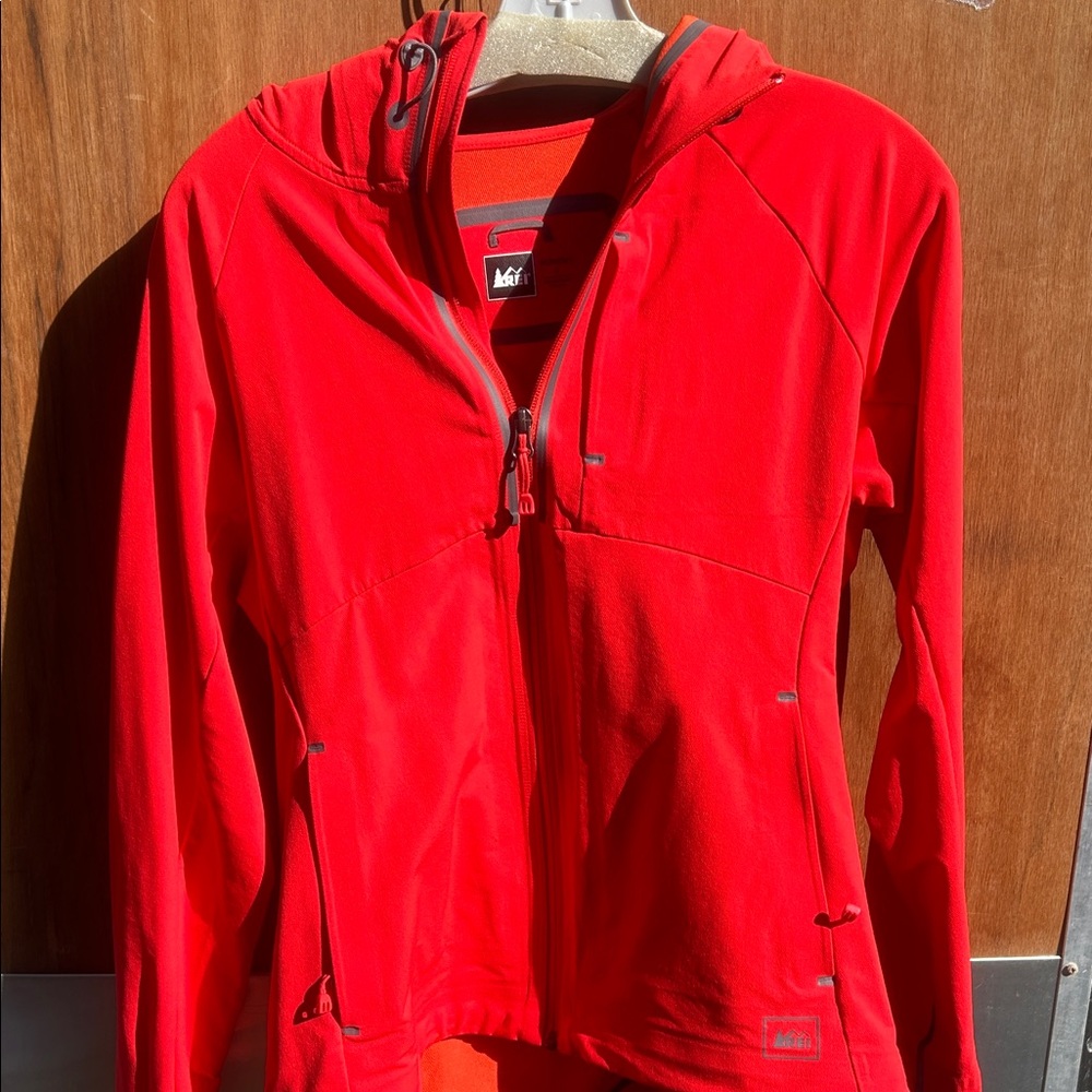 REI Women's Vibrant coral  Jacket small nwots